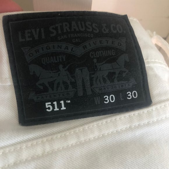 BNWOT Men's Levi's White 511 jeans Black Tabs - Picture 2 of 5